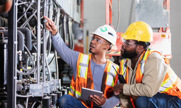 Best Industrial Electrical Services  in Watertown, MN